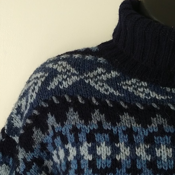 Fisherman Out of Ireland Heavy Wool Sweater - Picture 4 of 13